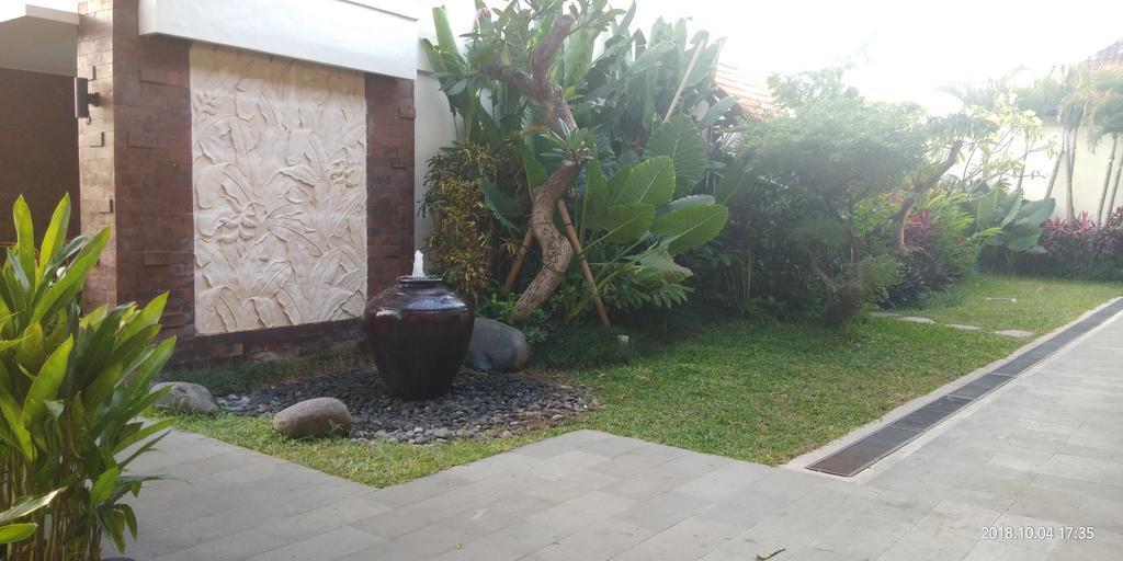 Arena Living Hotel Sanur  Exterior photo