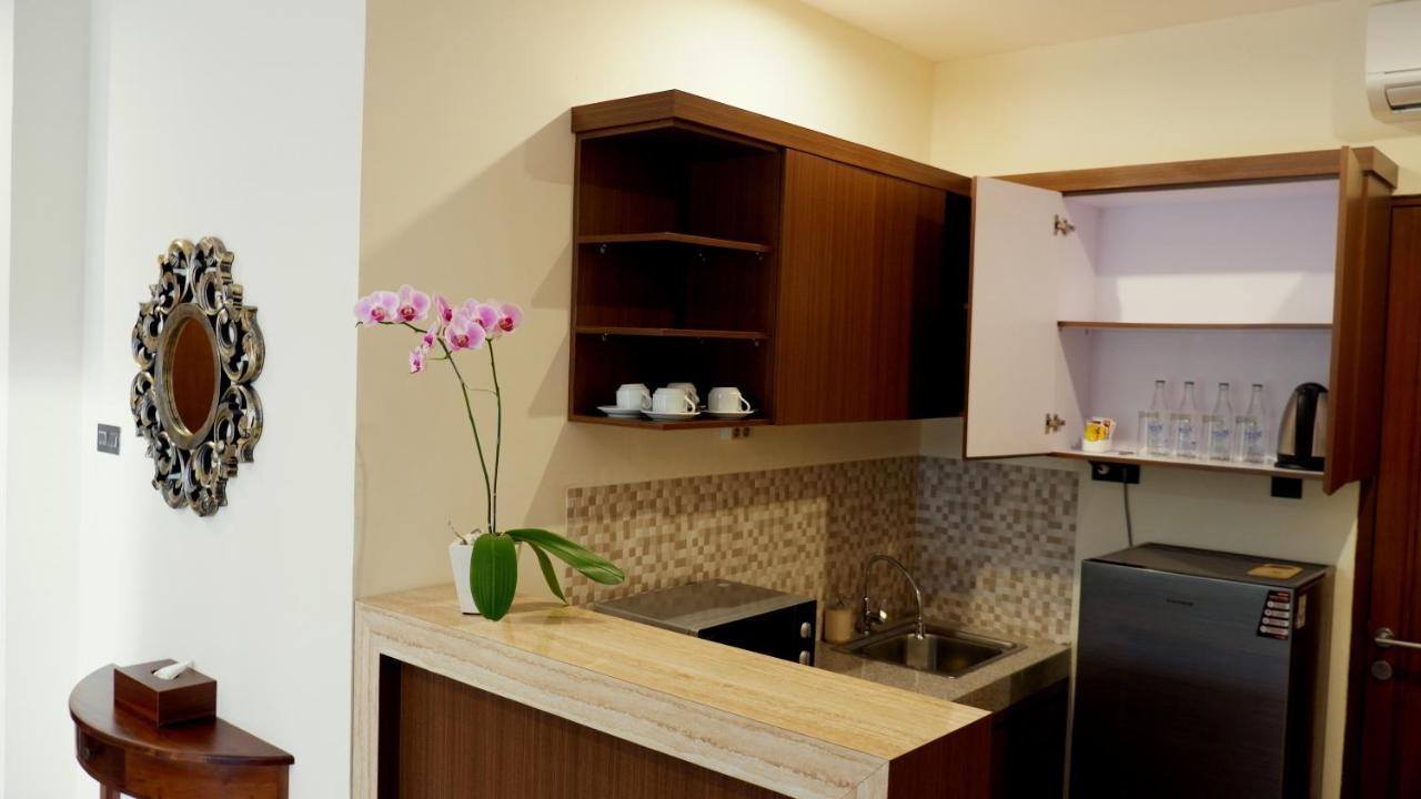 Arena Living Hotel Sanur  Exterior photo
